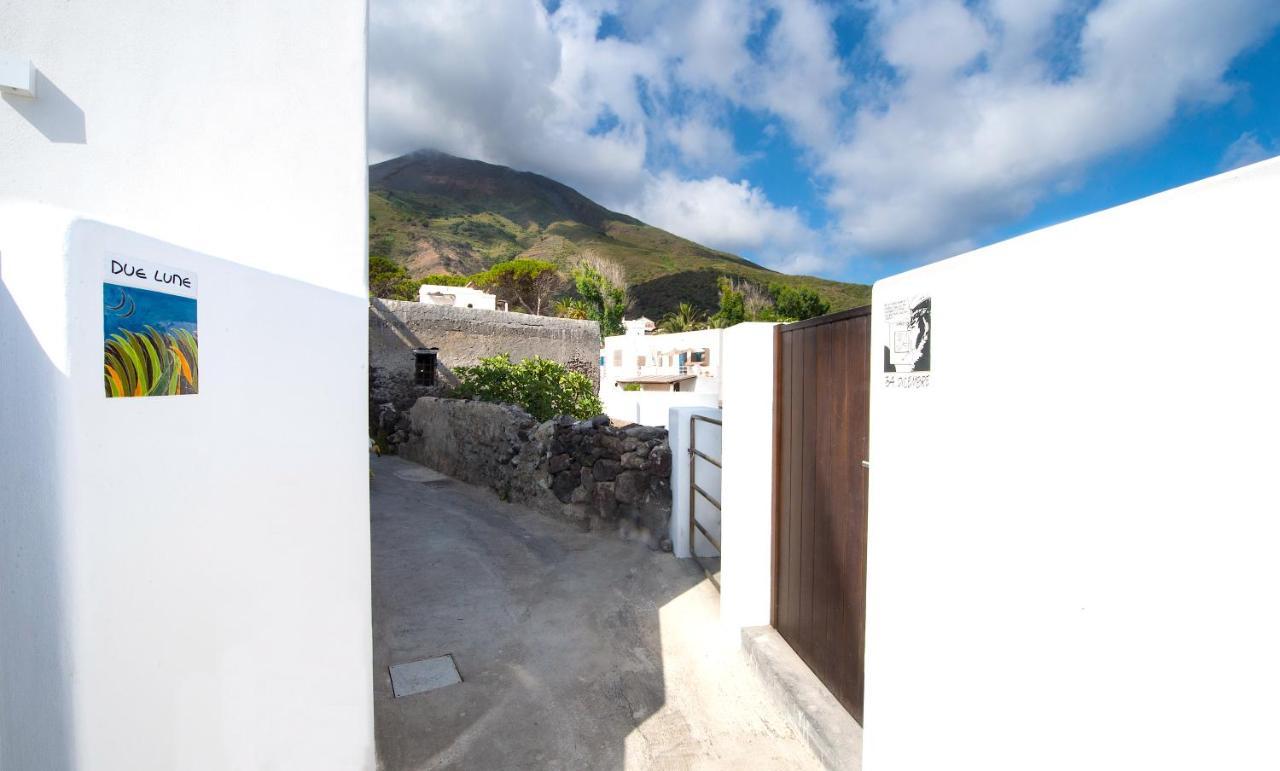 Casa Due Lune สตรอมโบลี ภายนอก รูปภาพ