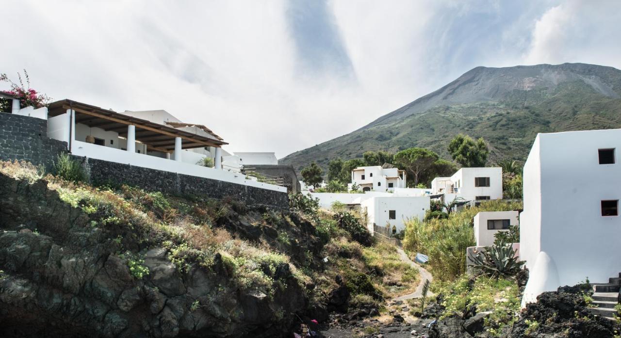 Casa Due Lune สตรอมโบลี ภายนอก รูปภาพ