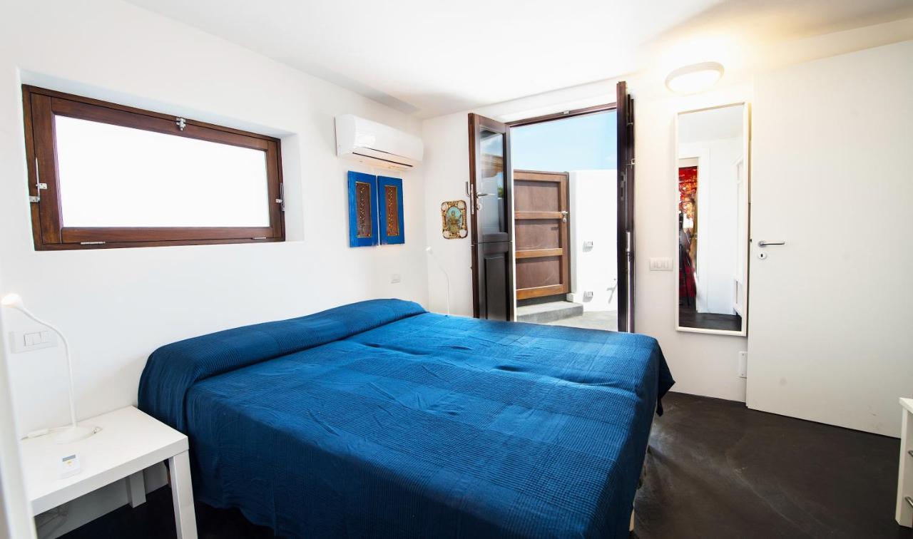 Casa Due Lune สตรอมโบลี ภายนอก รูปภาพ