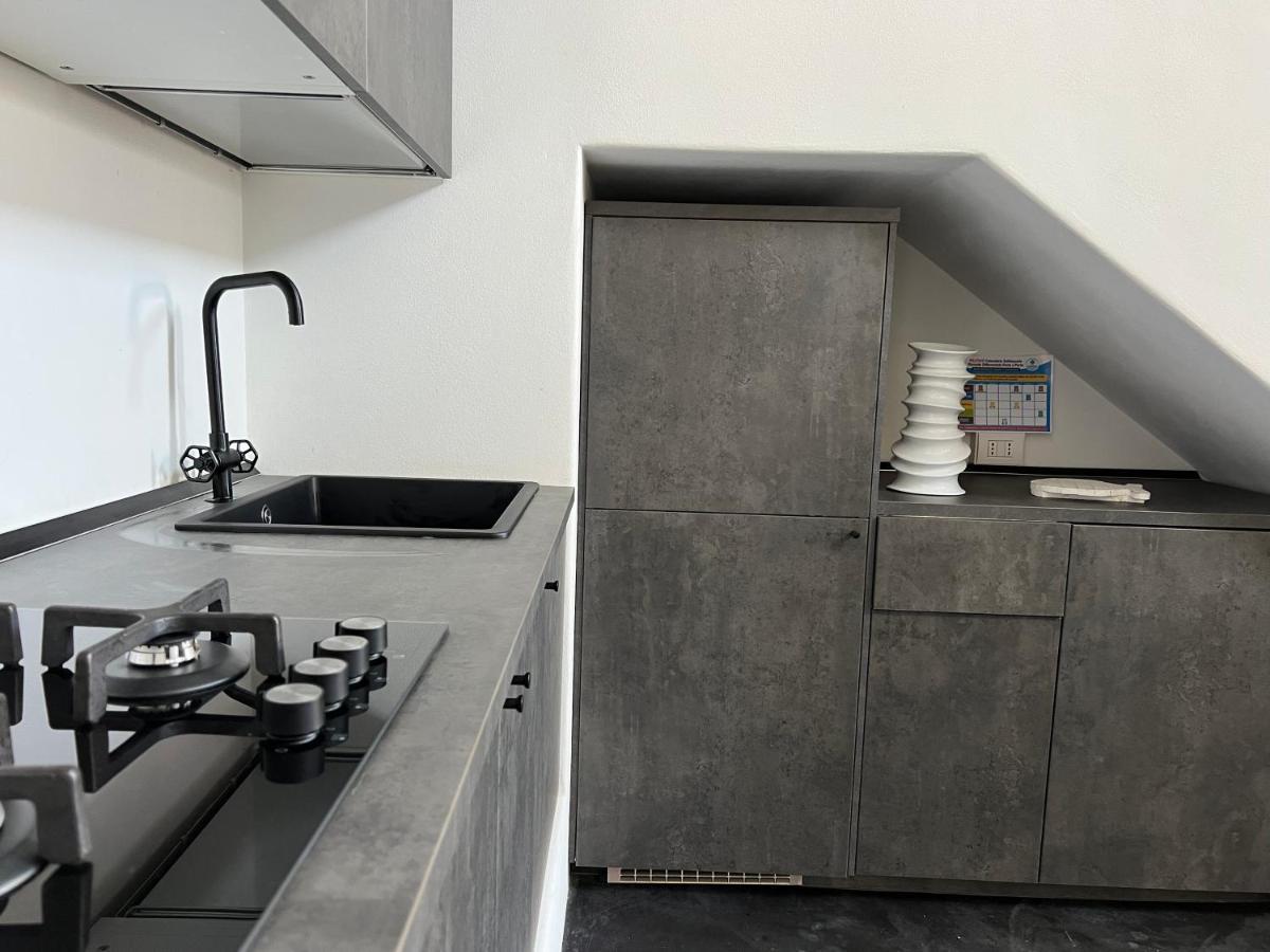 Casa Due Lune สตรอมโบลี ภายนอก รูปภาพ