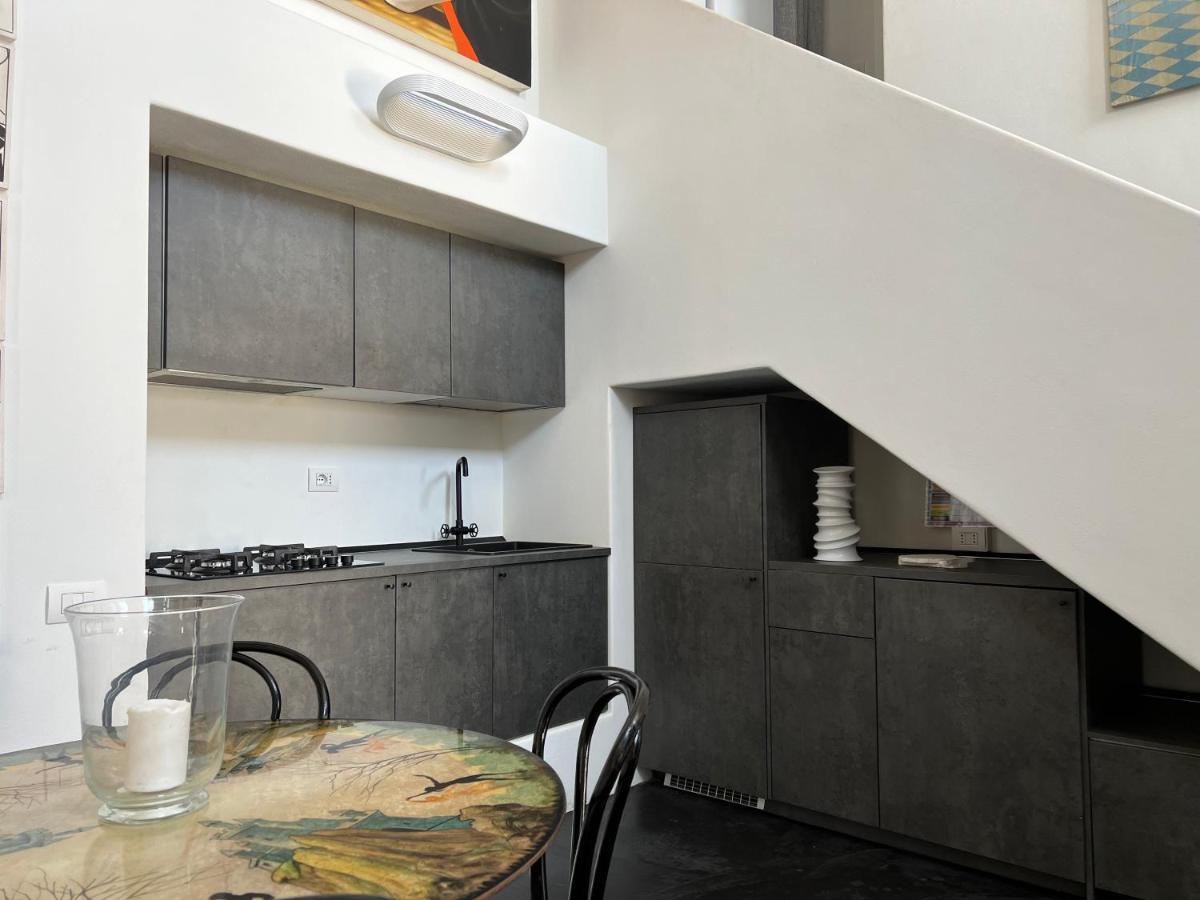 Casa Due Lune สตรอมโบลี ภายนอก รูปภาพ